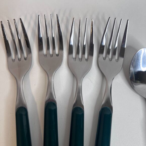 12 PC Stainless Flatware Silverware Dark Green Plastic Handle Place Setting--4 - Picture 5 of 10